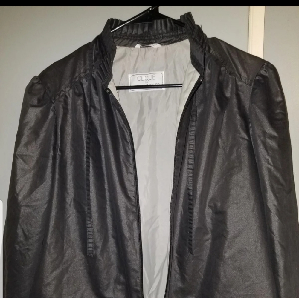 Vintage Black Metallic Jacket ♡